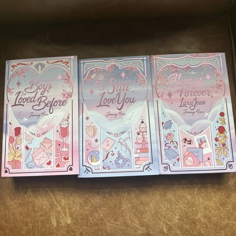 FAIRYLOOT signed edition To All The Boys I’ve Loved Before